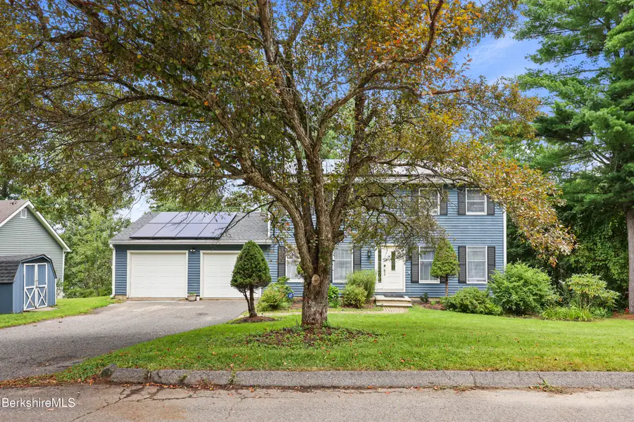 4 Caratina Dr, Pittsfield, MA 01201 - #3