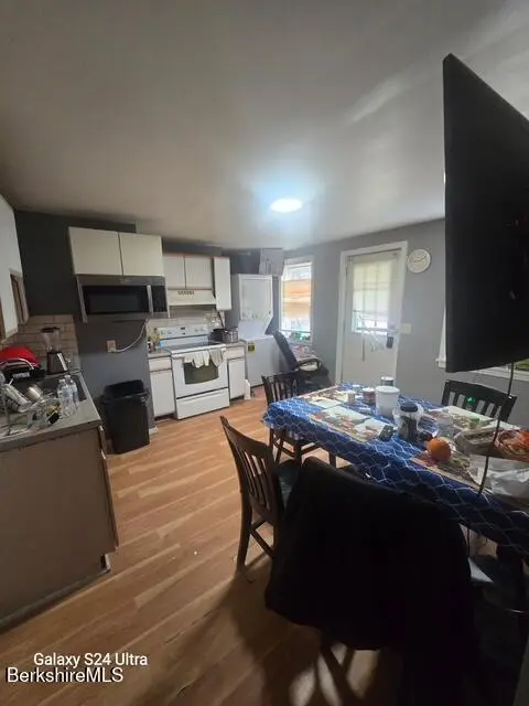 86 East Center St, Pittsfield, MA 01201 - #2