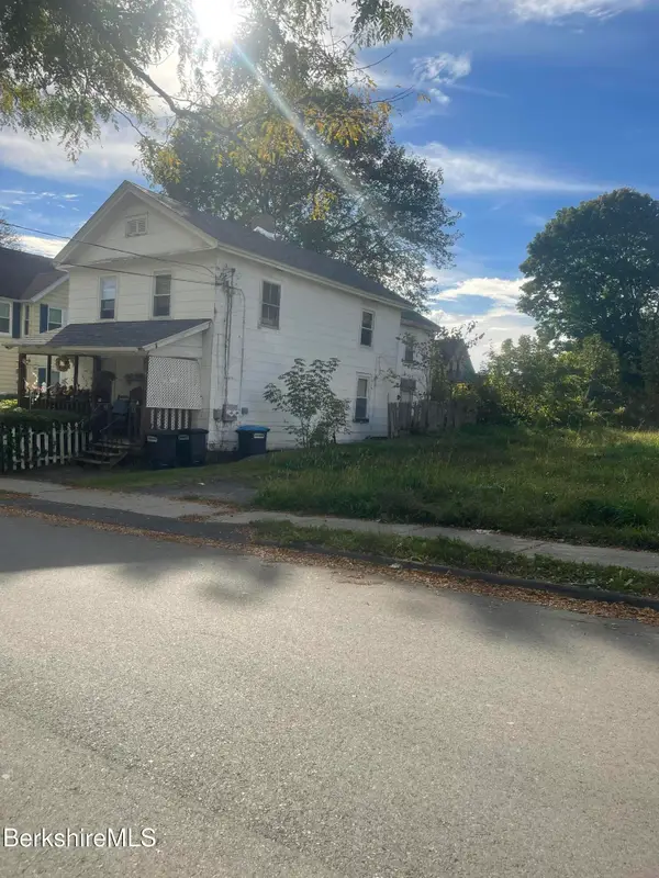 85 Daniels Ave, Pittsfield, MA 01201