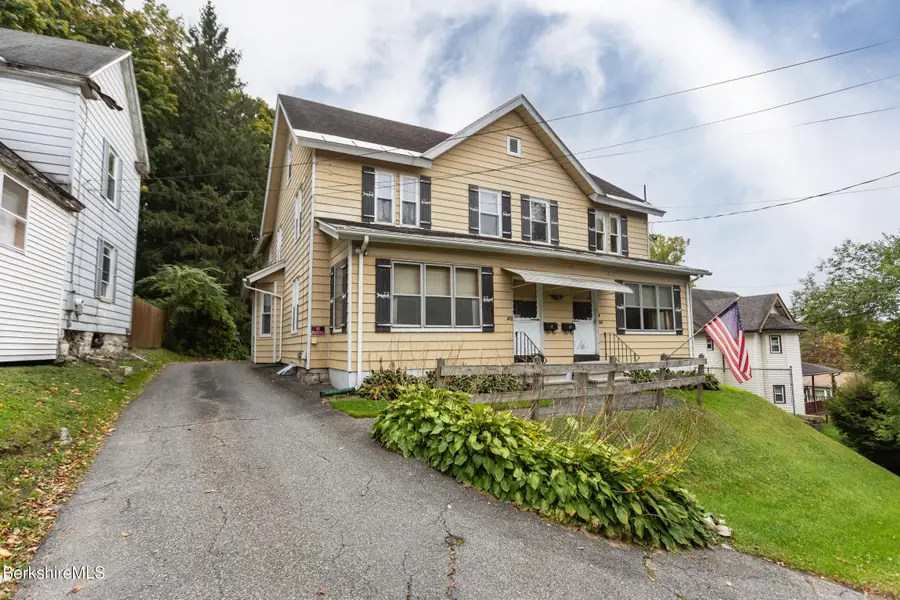 17 Goodman Ln, Pittsfield, MA 01201 - #2