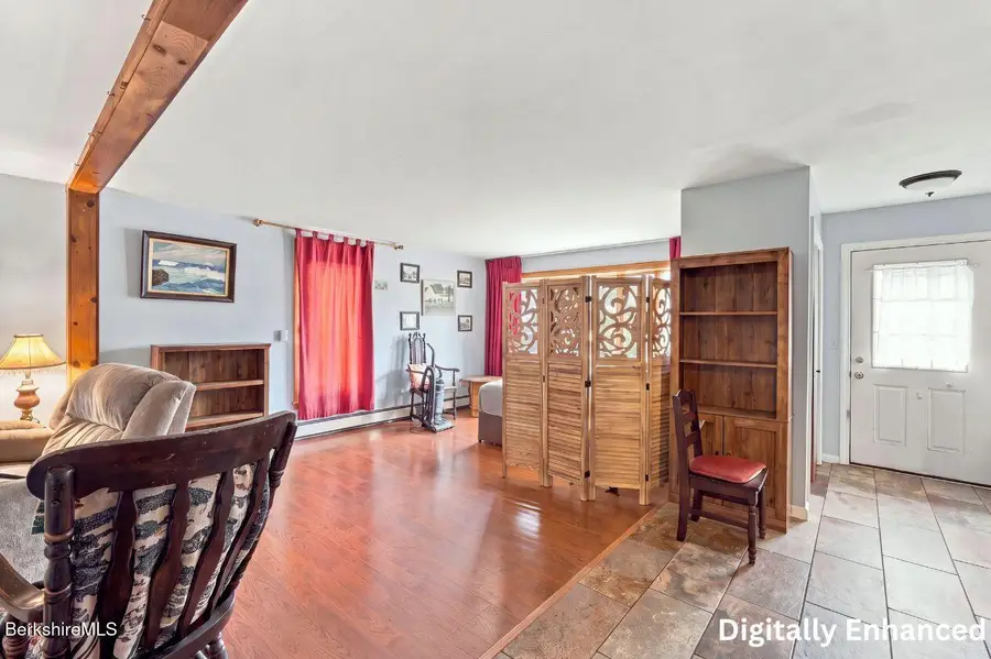 85 Clarendon St, Pittsfield, MA 01201 - #3
