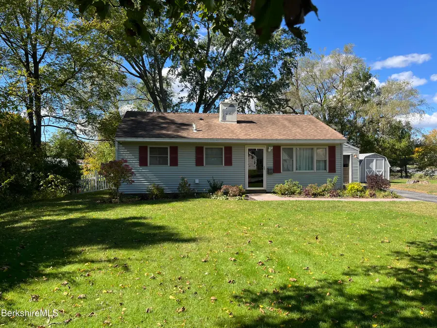 43 Doreen St, Pittsfield, MA 01201 - #2