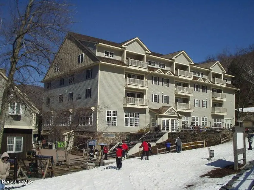 872 Jj's Lodge, Hancock, MA 01237 - #1