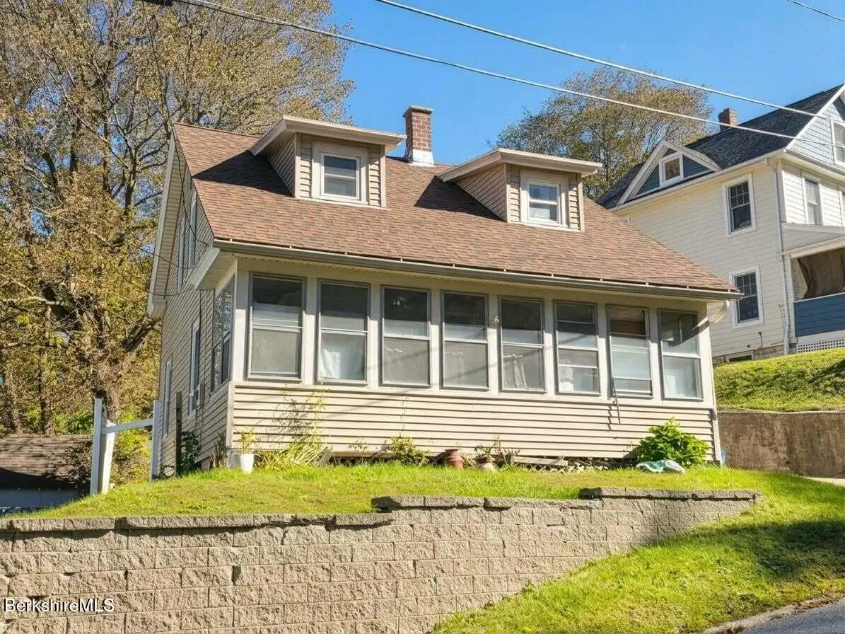 36 Randall St, Adams, MA 01220 - #1