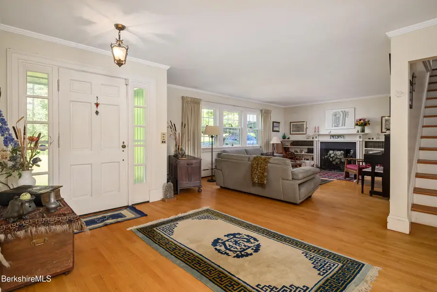 57 Sabin Dr, Williamstown, MA 01267 - #3