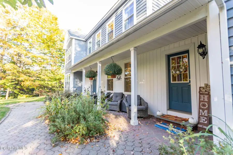 36 Mountain Pond Ln, New Ashford, MA 01237 - #3