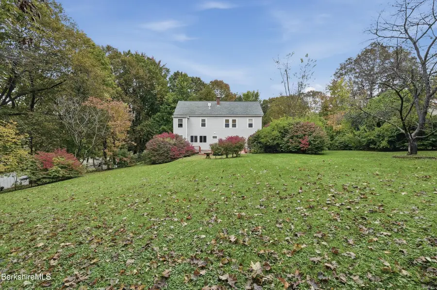 55 Fairview Ave, Pittsfield, MA 01201 - #3