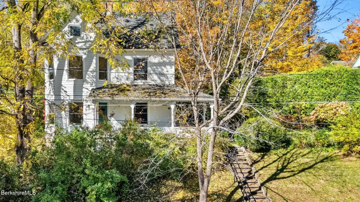 43 Castle St, Great Barrington, MA 01230 - #1