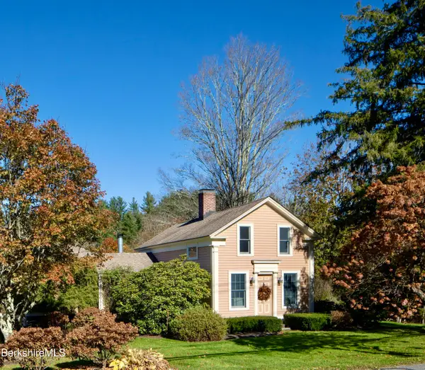 16-18 Seekonk Rd, Great Barrington, MA 01230