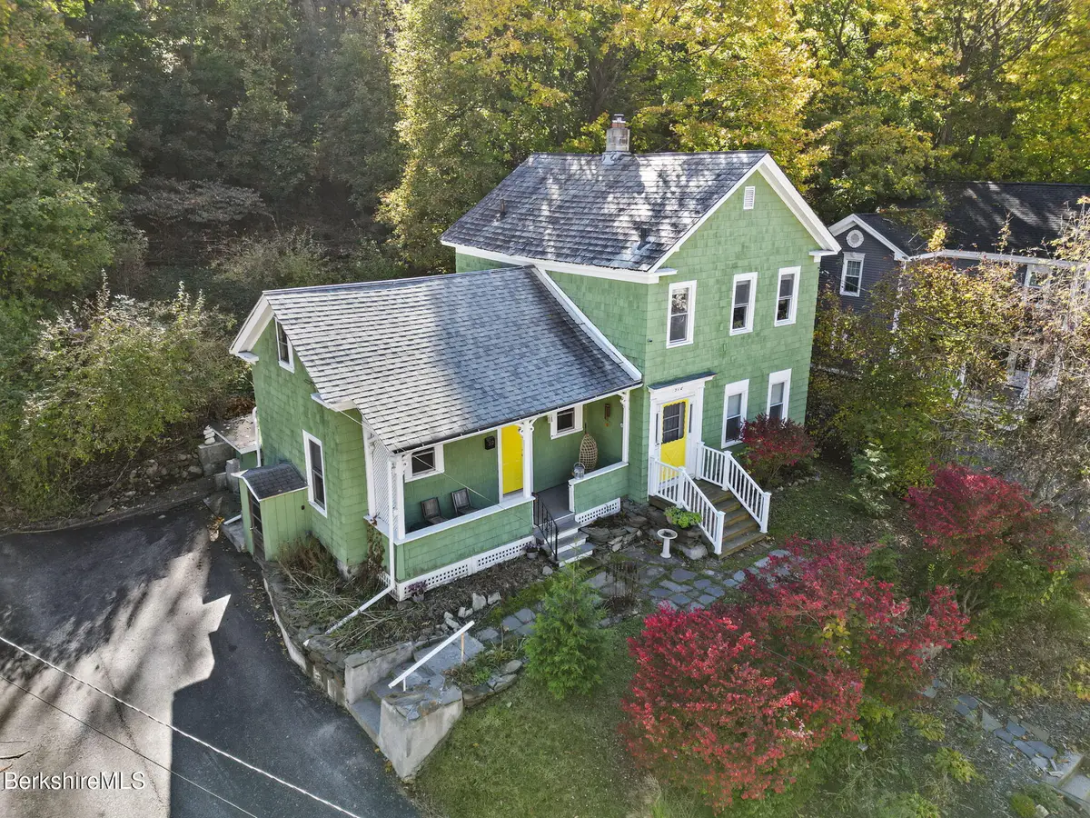 372 West Main St, North Adams, MA 01247 - #1