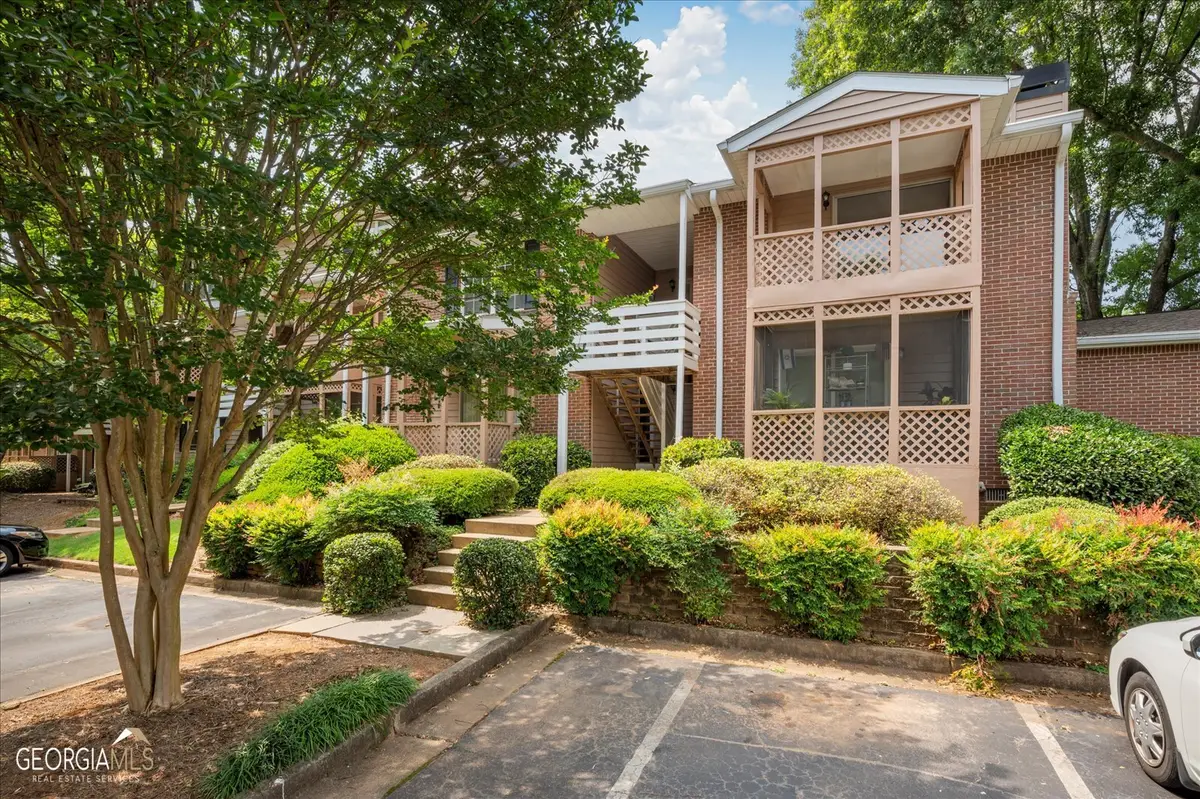 270 Quail Run, Roswell, GA 30076 - #1