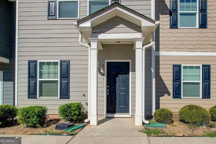 2169 Cypress Lane Sw, Atlanta, GA 30331 - Image #2