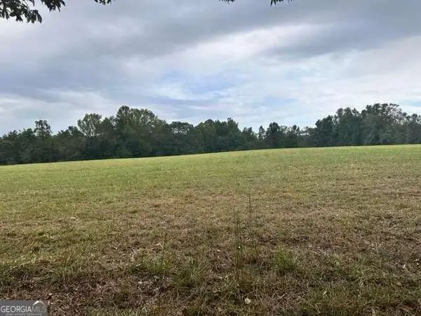 1470 Lee Peters Road, Loganville, GA 30052