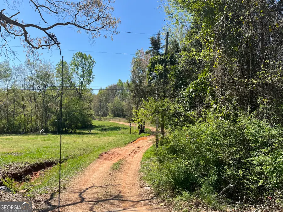 121 Carver Drive, Jefferson, GA 30549 - Image #2