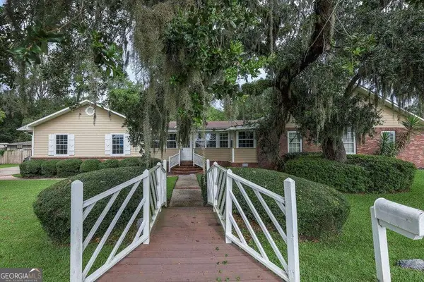 208 E Hall Street, St. Marys, GA 31558