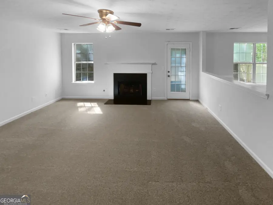 3227 Diamond Bluff, Union City, GA 30291 - Image #3