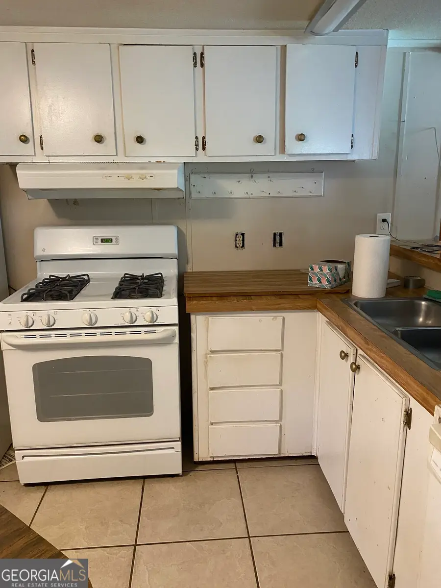 132 Fourth Street, Milledgeville, GA 31061 - Image #2