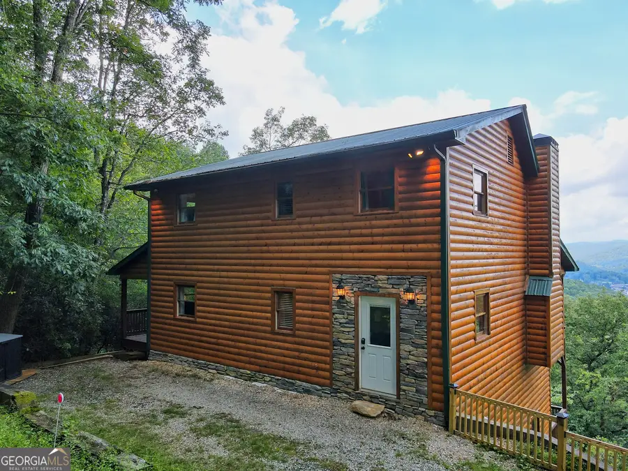 672 Screamer Drive, Clayton, GA 30525 - Image #2