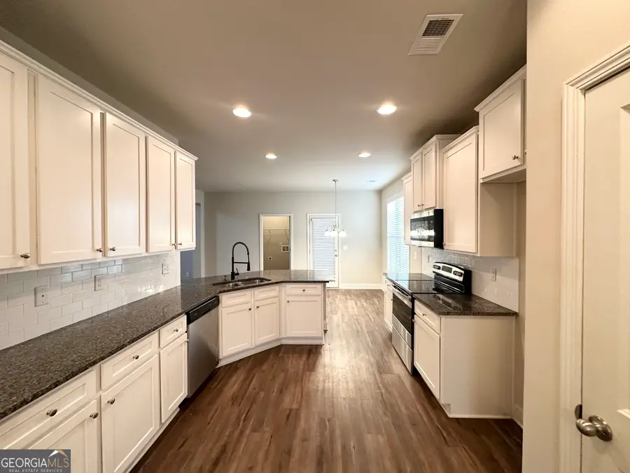 318 Dublin Way, Dallas, GA 30132 - Image #3