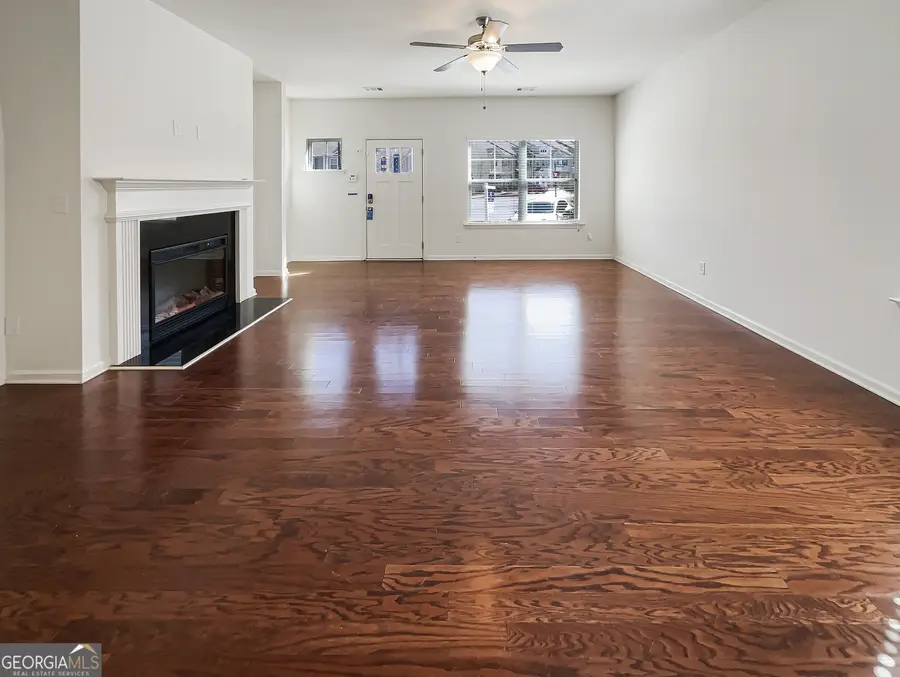 807 Ambient Way Sw, Atlanta, GA 30331 - Image #3