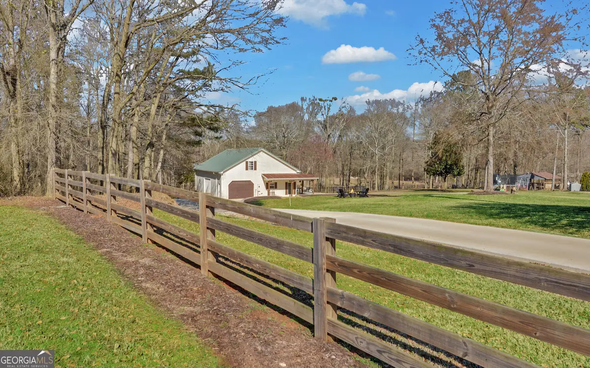 1483 Roper Road, Lavonia, GA 30553 - Image #1