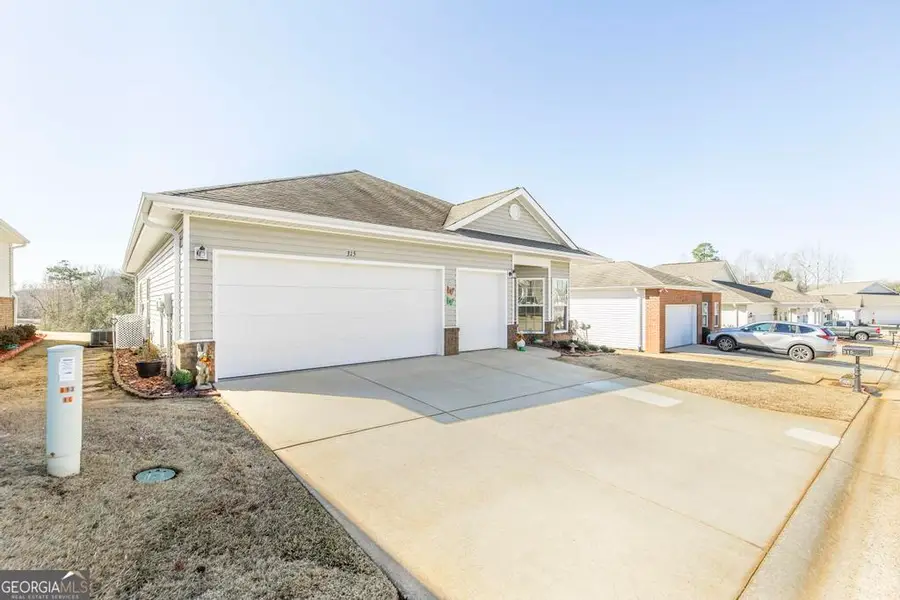 315 Pebble Beach Drive, Perry, GA 31069 - Image #2