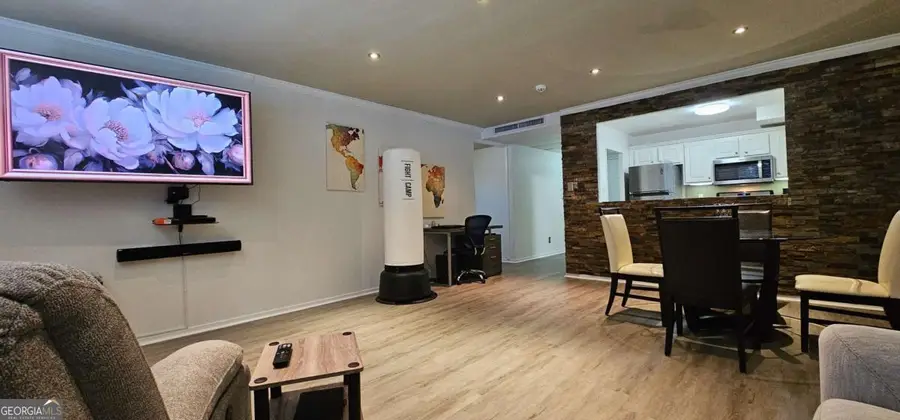 2965 Pharr Court South Nw #316, Atlanta, GA 30305 - Image #3