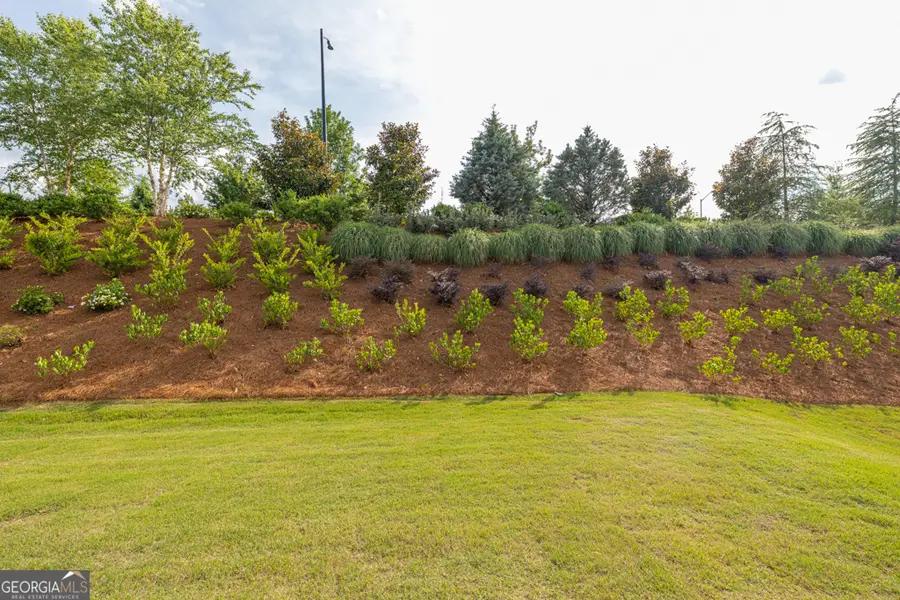 5517 Oak Knoll Court, Hoschton, GA 30548 - Image #2