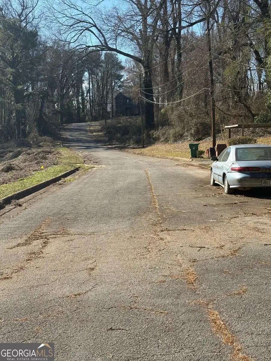 452 Booker Avenue, Scottdale, GA 30079 - Image #3