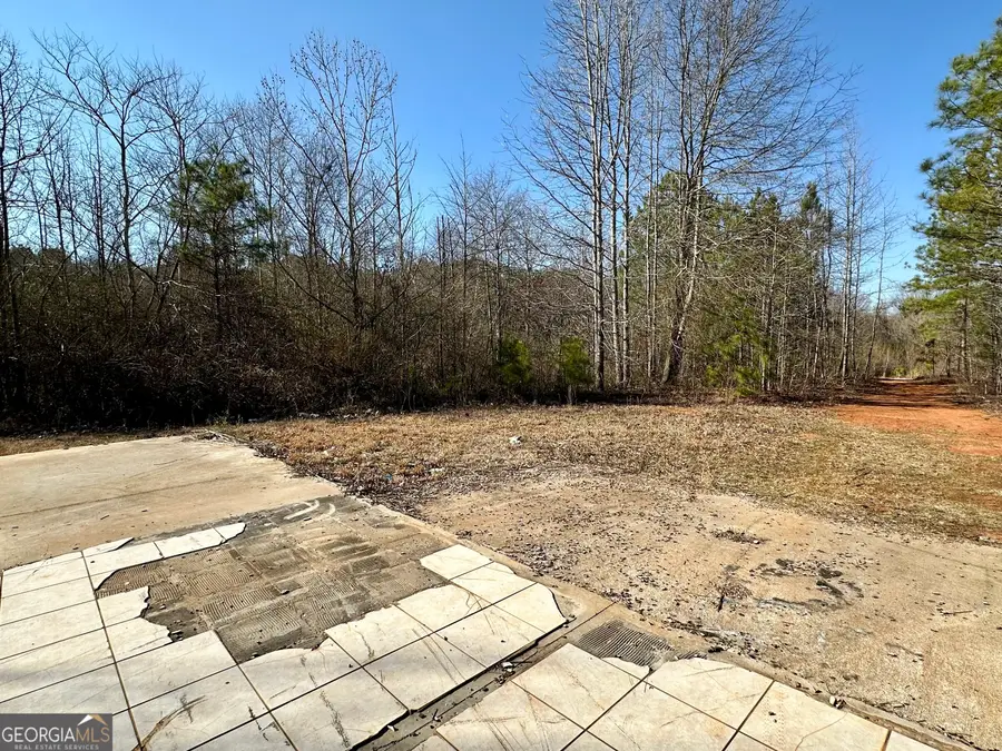 330 Avalon Drive, Carrollton, GA 30117 - Image #3