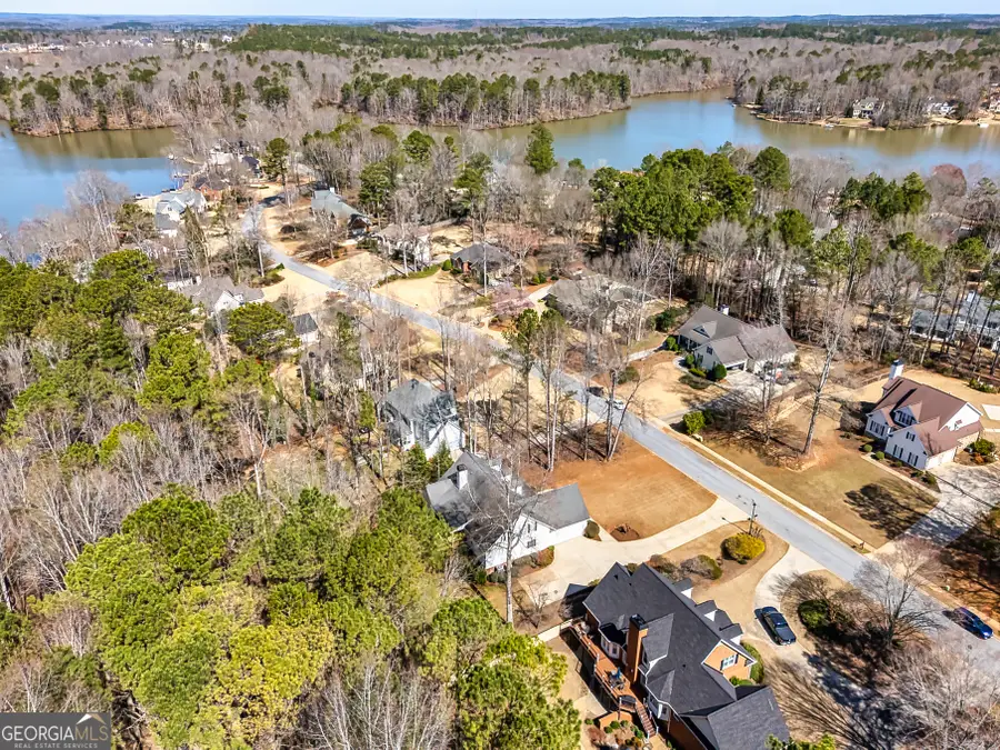 305 South Shore Drive, Newnan, GA 30263 - Image #2