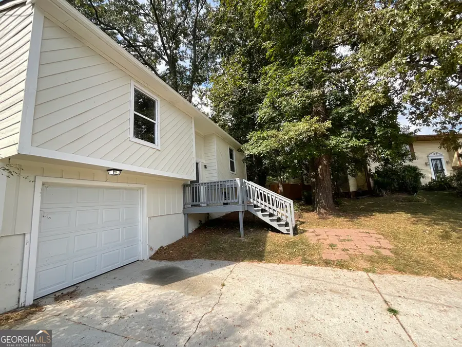 5216 Sweet Air Lane, Stone Mountain, GA 30088 - Image #3