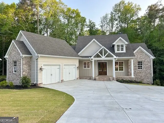 7 Fontaine Drive, Newnan, GA 30263 - Image #1