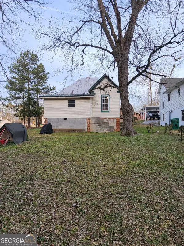 229 Walker Street, Jackson, GA 30233