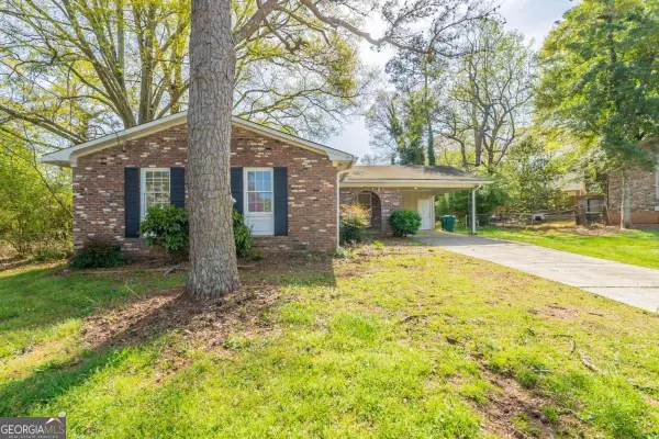 2877 Kensington Way, Rex, GA 30273