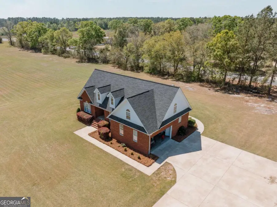 83 Gabriel Lane, Baxley, GA 31513 - Image #2