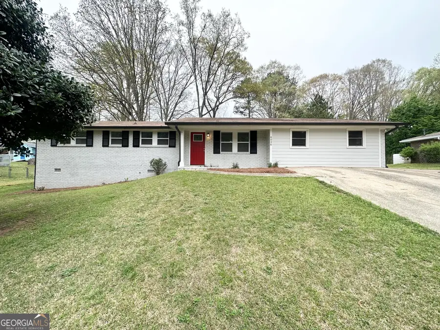 6026 S Bear Drive, Douglasville, GA 30135 - Image #2