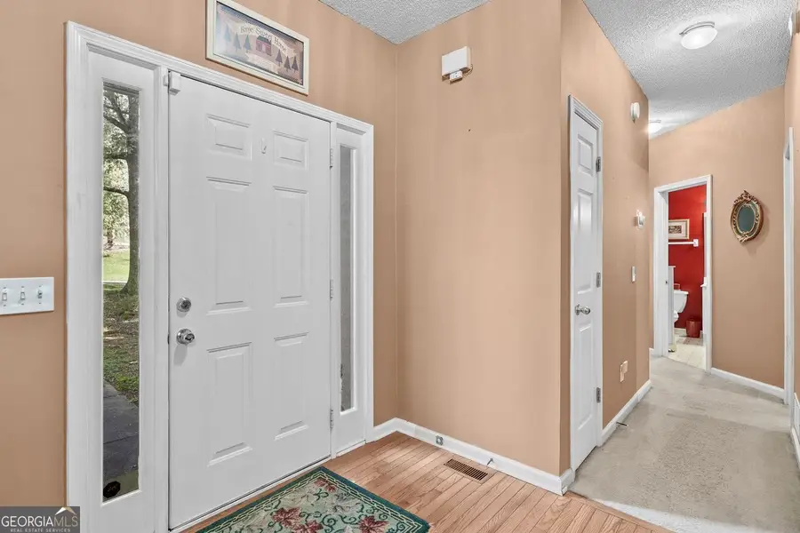 614 Springharbor Drive, Woodstock, GA 30188 - Image #3