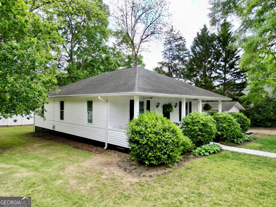 13 N Terrace Avenue Se, Lindale, GA 30147 - Image #3