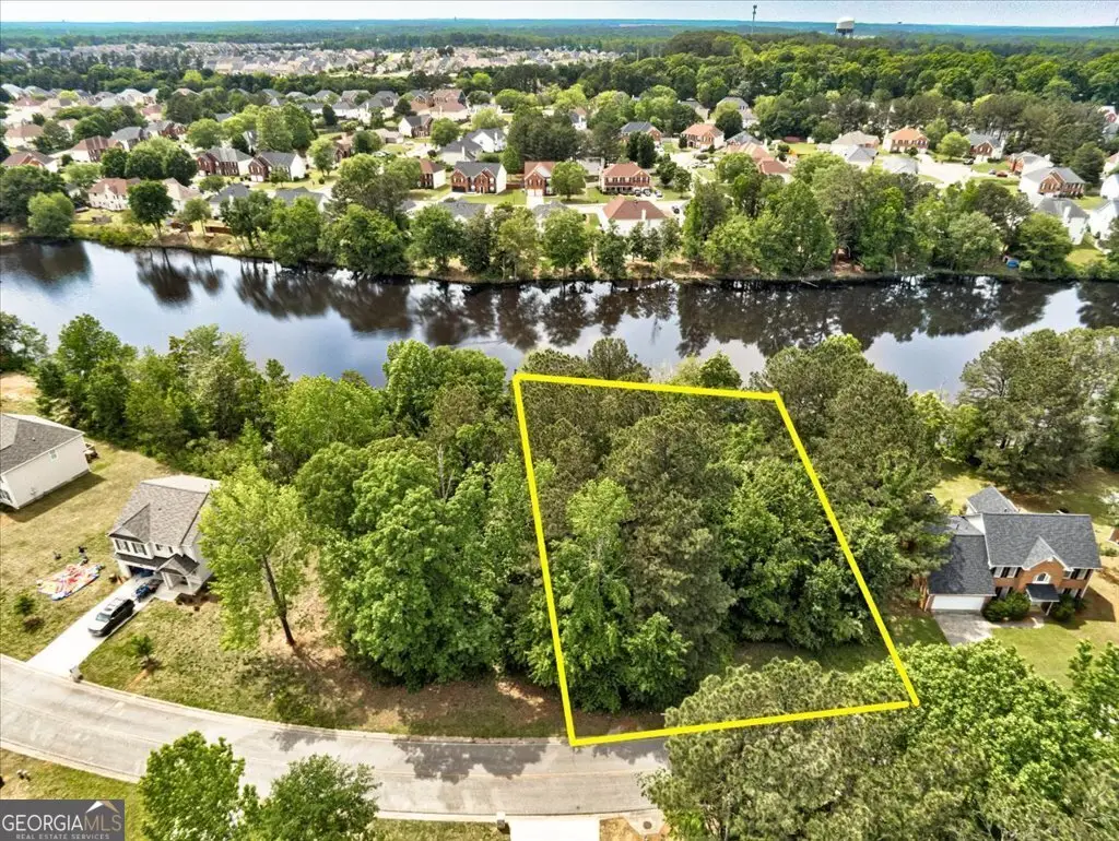 1112 East Shoreview Road, McDonough, GA 30253 - #1