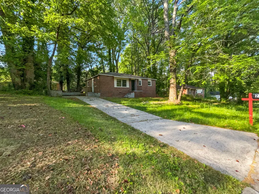 233 Banberry Drive Se, Atlanta, GA 30315 - Image #3