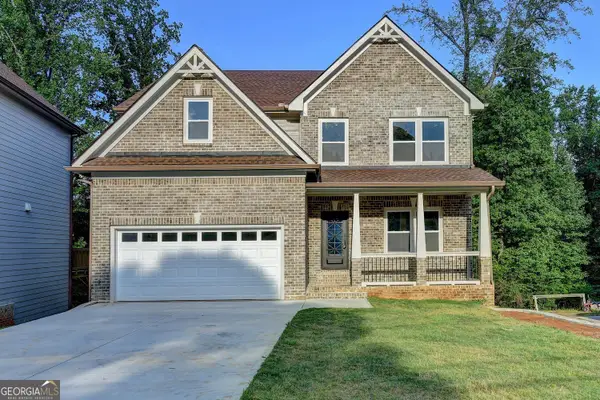 194 Jennifer Lane Nw, Lilburn, GA 30047