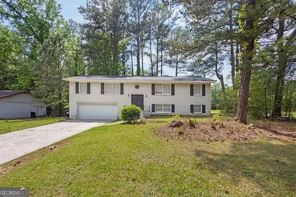 6307 Thornhedge Drive, Riverdale, GA 30296