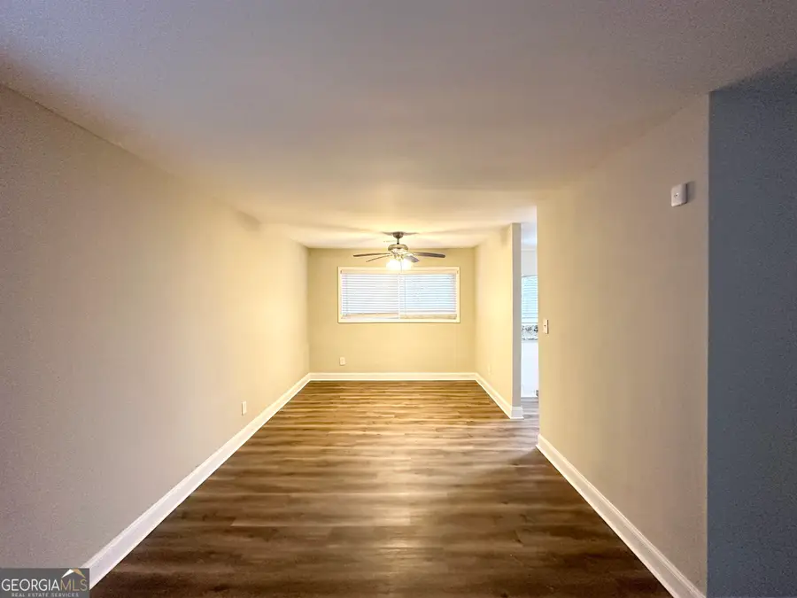 310 Flagstone Drive Sw, Atlanta, GA 30331 - Image #3