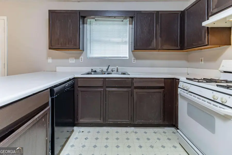 5614 Regency Forest Court, Lithonia, GA 30038 - #2