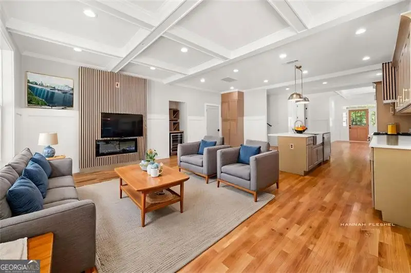 327 Ohm Avenue, Avondale Estates, GA 30002 - Image #3