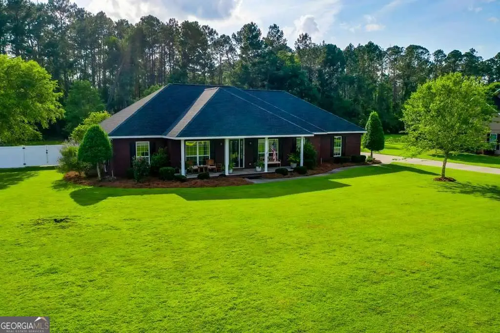 6116 Stoney Brook Drive, Blackshear, GA 31516 - Image #1