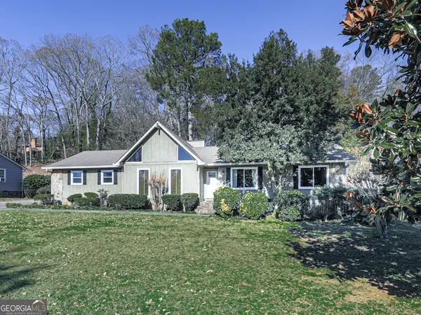 14 Town And Country Drive, Cartersville, GA 30120