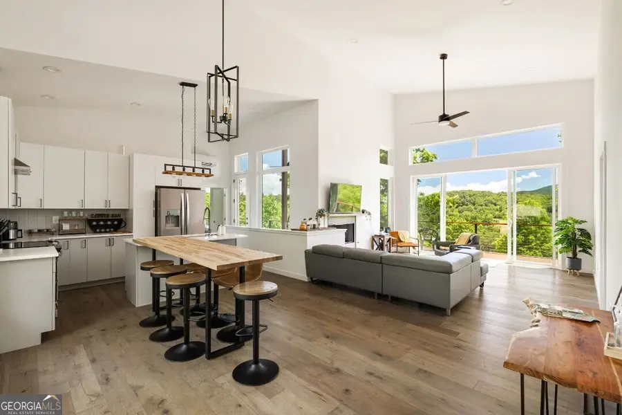 209 Brannon Ridge, Young Harris, GA 30582 - Image #3