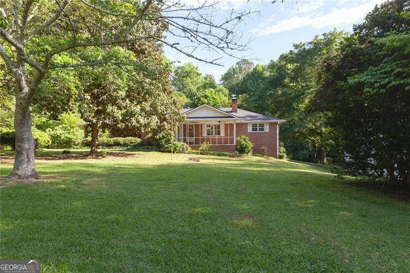 5670 Lanny Drive, Powder Springs, GA 30127 - Image #3